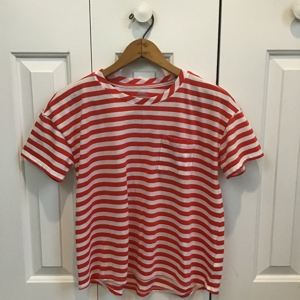 Old Navy top